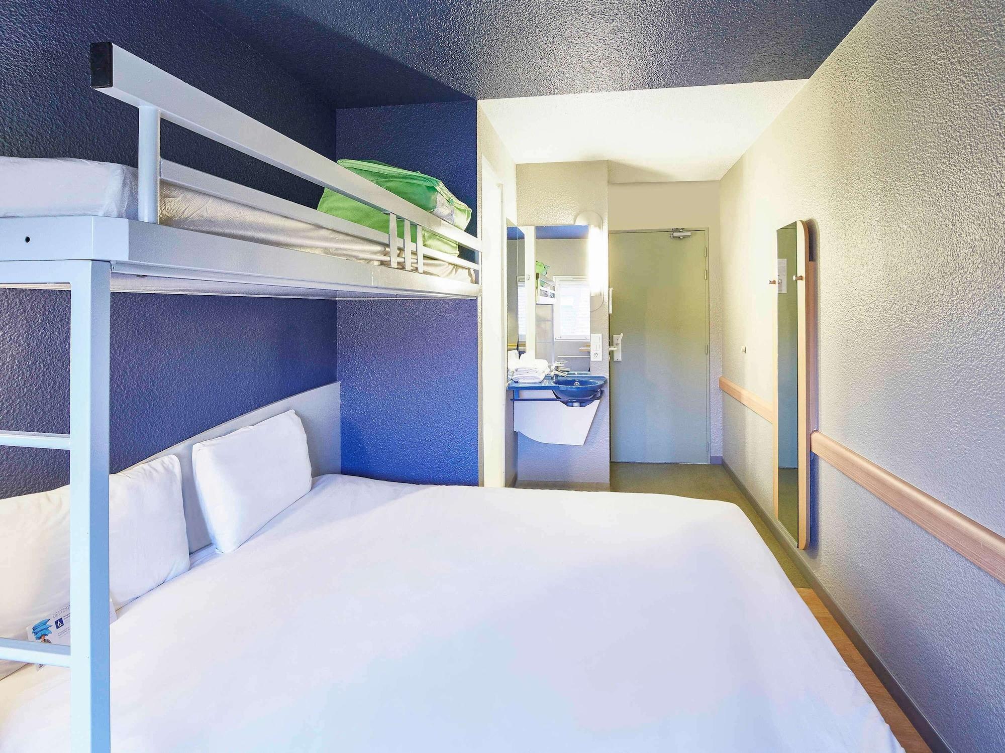 Ibis Budget Haguenau Strasbourg Nord Экстерьер фото