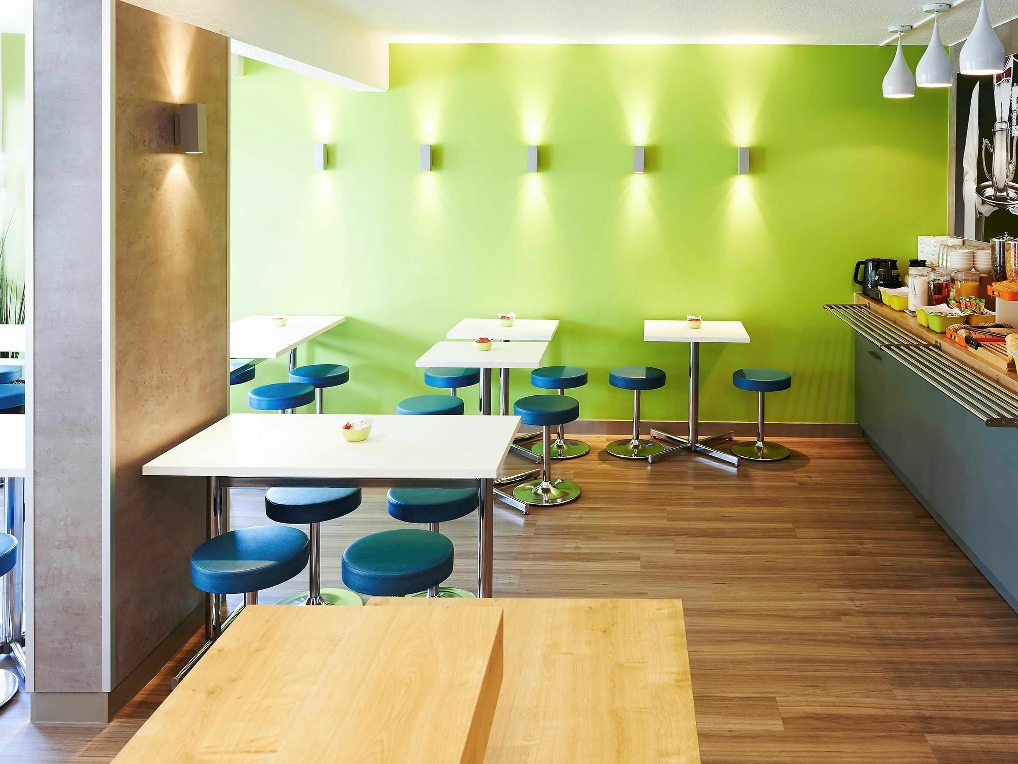 Ibis Budget Haguenau Strasbourg Nord Экстерьер фото